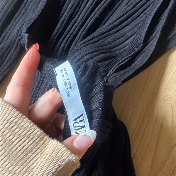 Zara Black Ribbed Top - Image 3