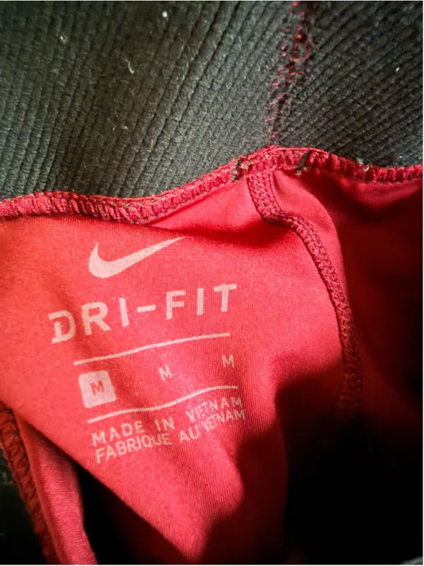 Women's Nike Pro Dri-FIT Bike Shorts Size M Burgundy Black - Image 4