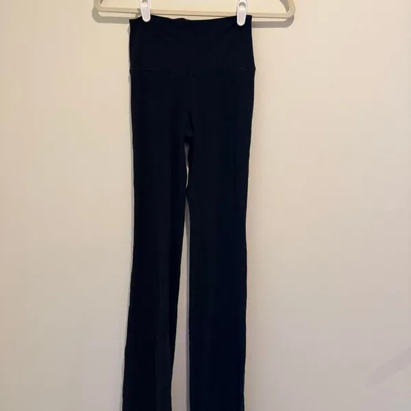 Tna Women's Black and Navy Leggings - Image 2