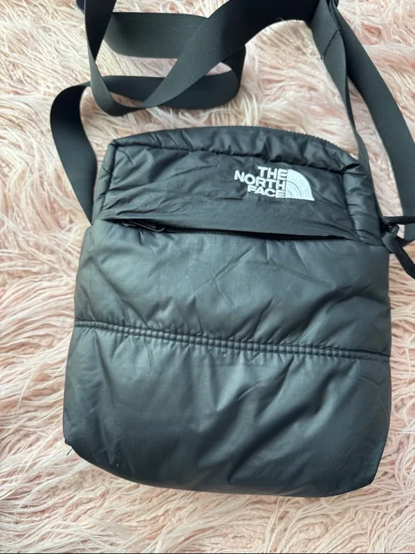 The North Face Black Crossbody Puffer Messenger Bag - Image 4