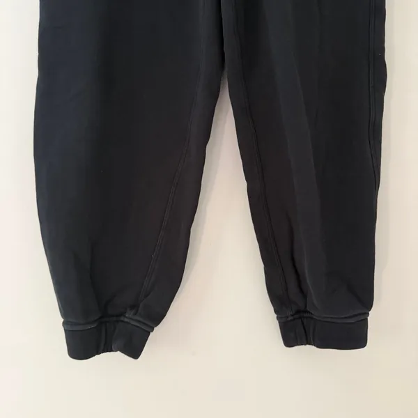 Lululemon Scuba High-Rise Jogger Pant Black Fleece Pockets Women Size 4 - Image 2