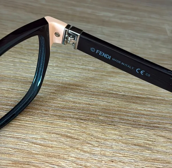 Fendi Eyeglasses - Image 8