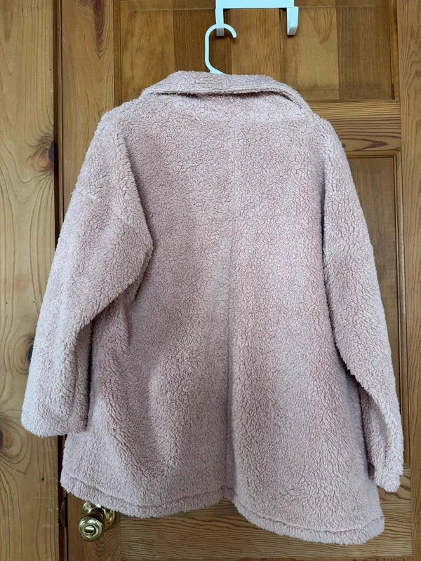 Fluffy light pink coat Size XS - Image 3