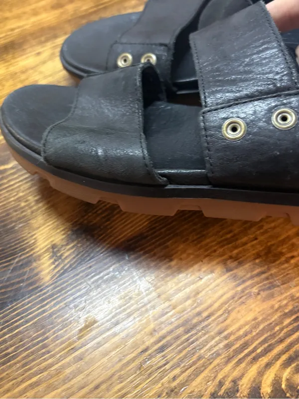 Sorel black sandals size 9 - Image 4