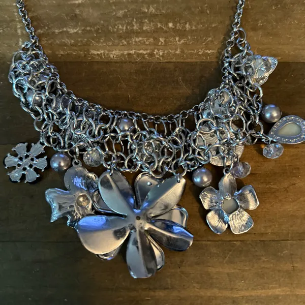 Ny Collection silver tone floral charms statement bib necklace - Image 7