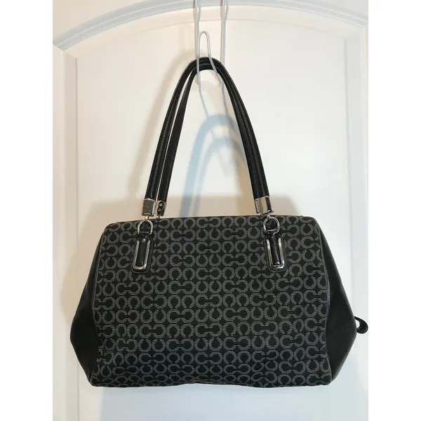 Coach Madison Madeline East/West Satchel Black/Gray Sig Jacquard EUC - Image 3