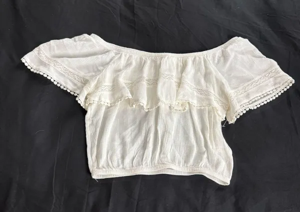 H&M + Coachella Cream Lace PomPom Off The Shoulder Top - Image 3