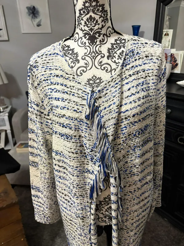 Fate Size XXL Blue Black And White Duster Jacket - Image 3