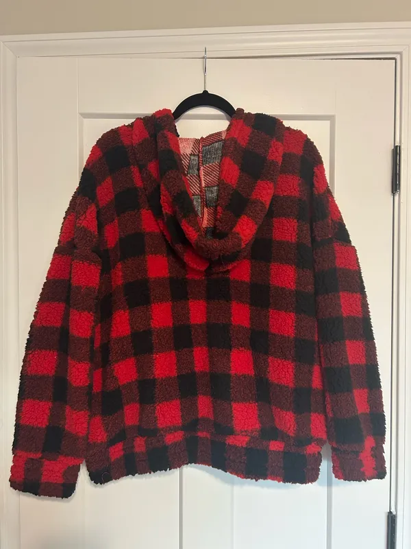 No Boundaries Red and black plaid pullover - Image 2