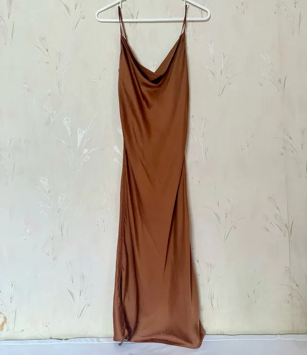Aritzia Wilfred Only Ruched Slip Dress in Terrazzo Brown - Image 9