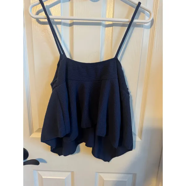 Gaze Navy Ring-Front Textured Crop‎ Top – NWT Size large - Image 4