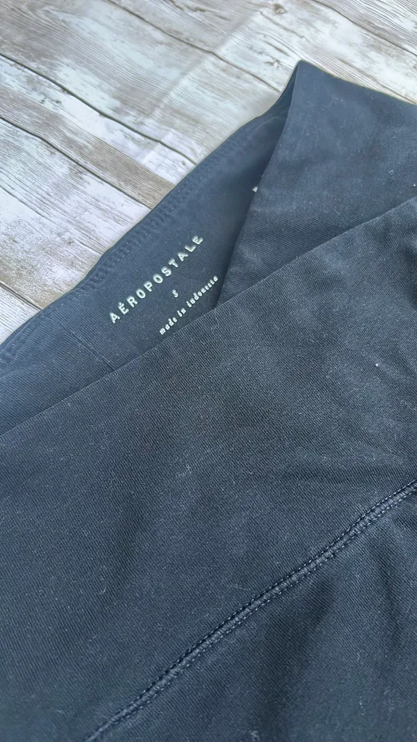 Aeropostale Overlap / Cross Waist Leggings - Image 2