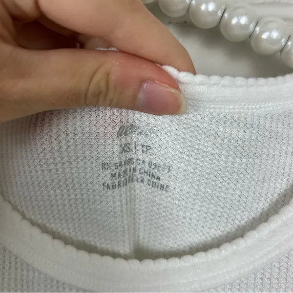 Aerie White Waffle Knit Baby Tee Size XS - Image 6