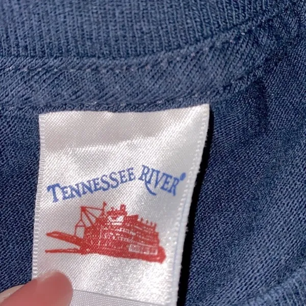 Tennessee River T-shirt choppers eagle graphic size medium - Image 6