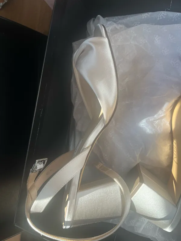 Nina Bridal Heels Ivory 5.5 - Image 8