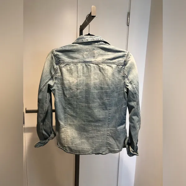 American Eagle Denim Button Down Shirt Size S - Image 6