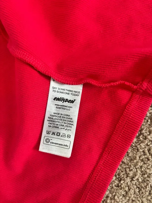 Edikted Red Top - Image 3