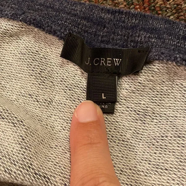 J crew blue v‎ neck top L - Image 6