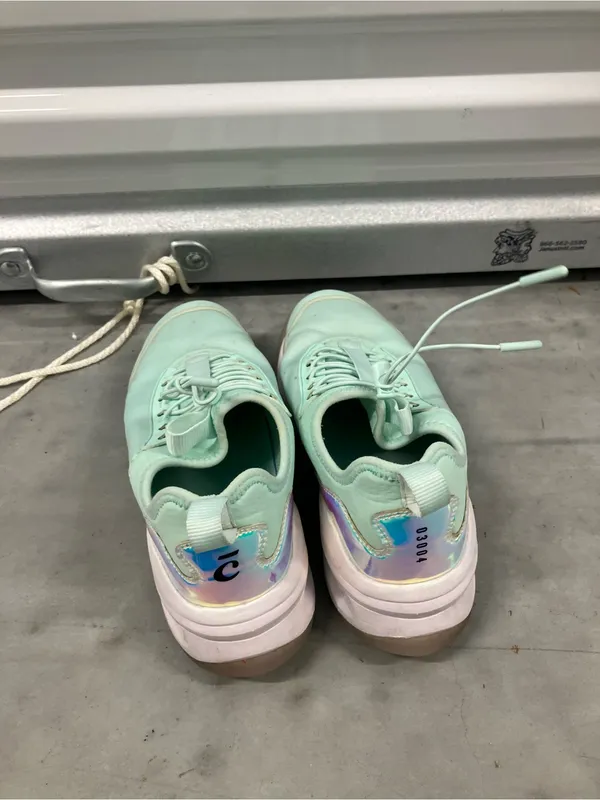 Clove Aeros Shoes Sneakers Nursing/Healthcare Vapor Mint Green Size 8.5 - Image 2