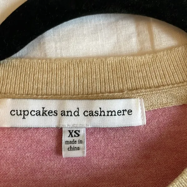 Cupcakes and Cashmere Sabine Chevron Sweater - Image 4