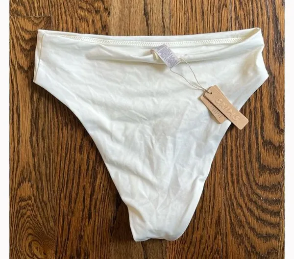 SKIMS White Mid Waist Bikini Bottoms M - Image 3