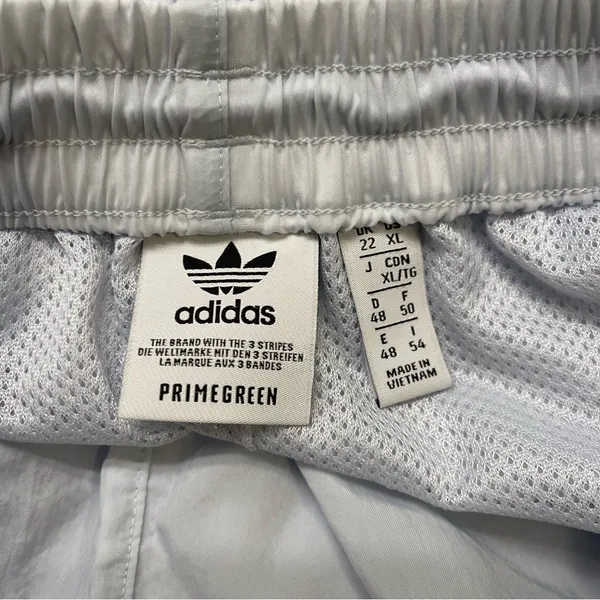 Adidas Originals PRIMEGREEN Women's 3 Stripes Trefoil Shorts - XL - Image 3