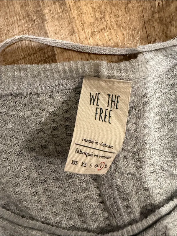 We The Free Free People Catalina Thermal Long Sleeve Grey Large - Image 3