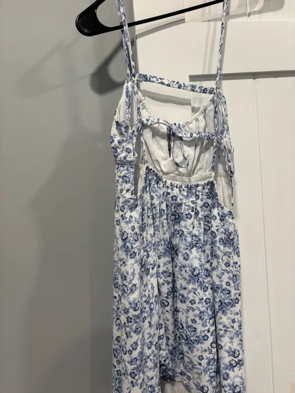 Garage Dress Blue and White Floral - Image 2