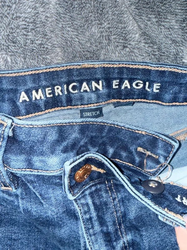 American Eagle Crossover Denim Shorts - Image 2