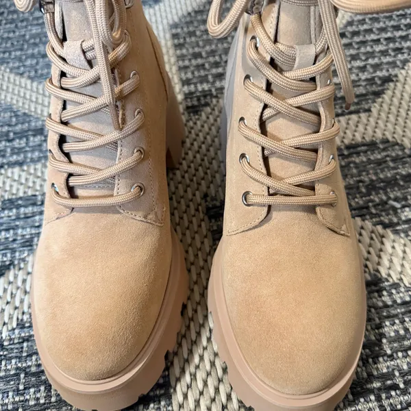 Marc Fisher Lucien Lace Up Boot Sz 6.5M - Image 4