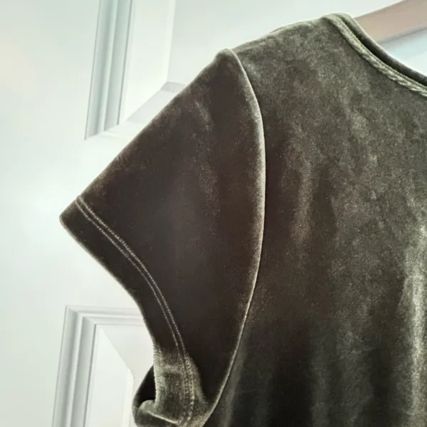 Karen Kane Velvet Dress Green Size M - Image 11