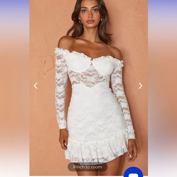 NWT selfie Leslie DOVE OFF-SHOULDER FRILL‎ TRIM LACE MINI DRESS WHITE small - Image 4