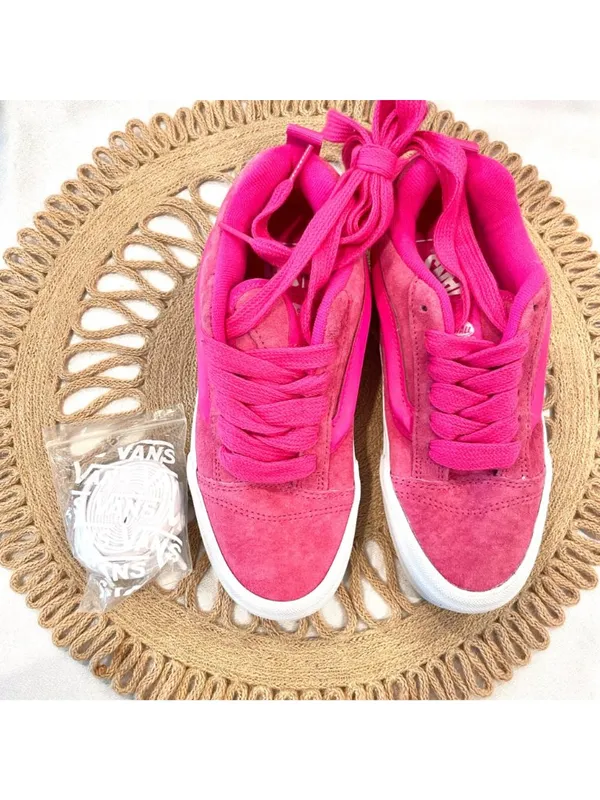 NWOT Vans Knu Skool Sneakers Pink Glo Leather Size W6 Skater Sporty - Image 2