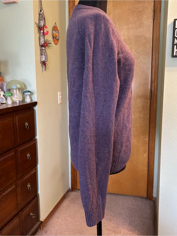 Penguin by Munsingwear purple lambswool v-neck long sleeve sweater size M winter - Image 4