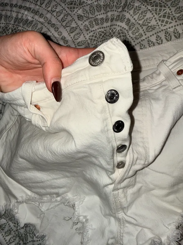 Levi’s Shorts - Image 3