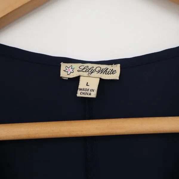 Lily White Blouse Womens L Short Sleeve Navy Blue Split Back Excellent - Image 2