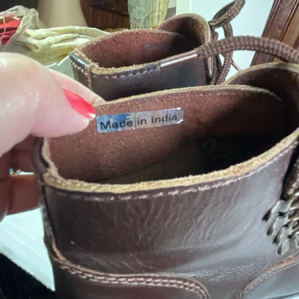 Chilis woman’s brown leather booties size 7 lace front. - Image 3