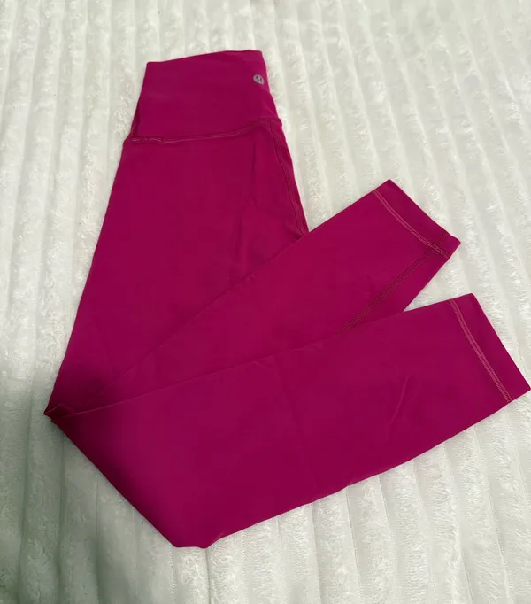 Lululemon Women's Wunder Train High Rise 25" Ripened Raspberry, Size 2 - Image 2