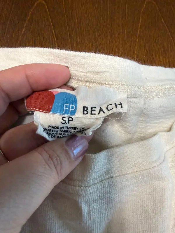 Free People Beach Small Cream color Raw Hem Front Tie Detail Sweater Pullover - Image 4