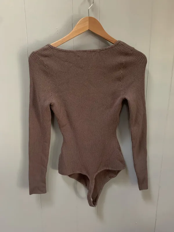 Abercrombie & Fitch Long Sleeve Seamless Rib Knit Bodysuit M - Image 2