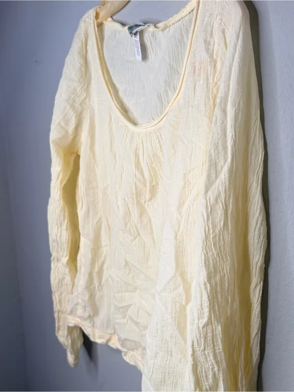 Hard Tail Forever Yellow Cotton Top nwot Size L - Image 3