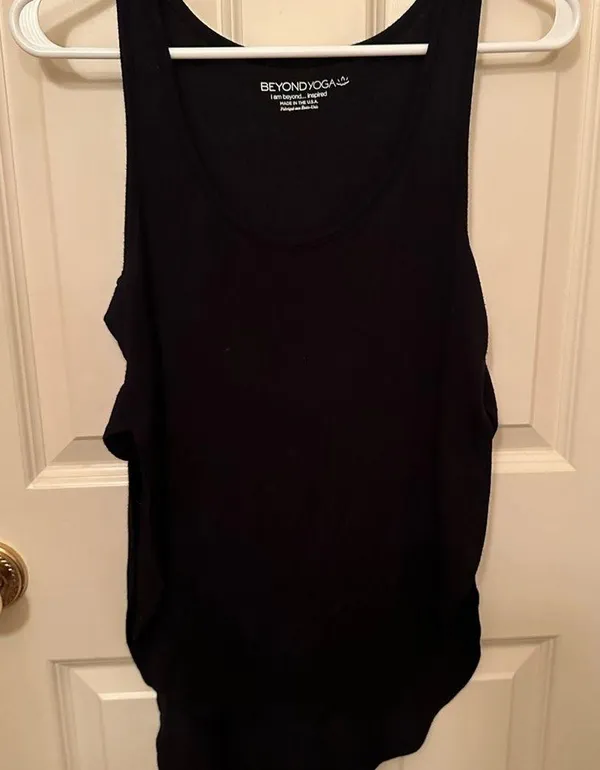 Beyond Yoga Open sides tank - Image 3