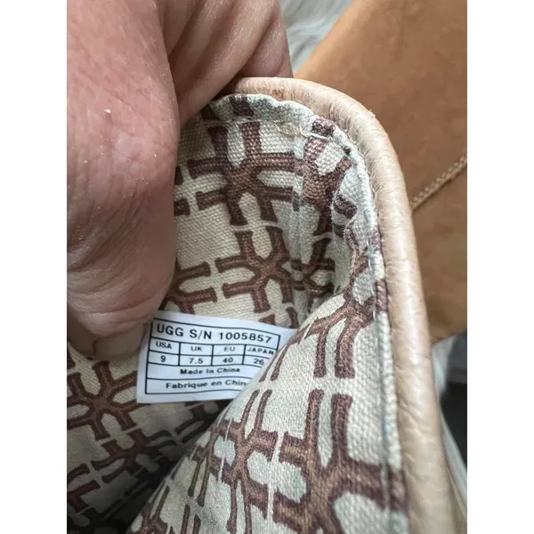 UGG Classic Button High Boots - Light Brown size 9 - Image 6