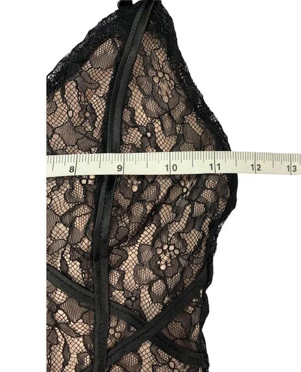 H&M Women's Lace One Piece - Image 4