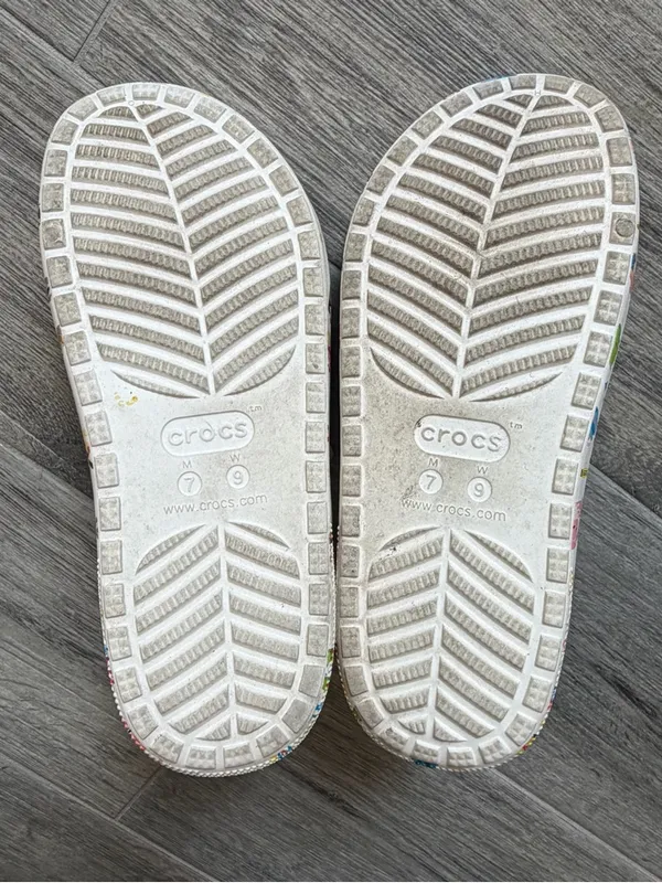 Crocs Disney Pixar Toy to the World Toy Story Slides Cozy Classic Adult W9 M7 - Image 9
