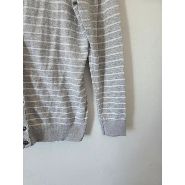 Jones New York Gray Striped Cardigan Sweater Gold Buttons Preppy Old Money M - Image 5