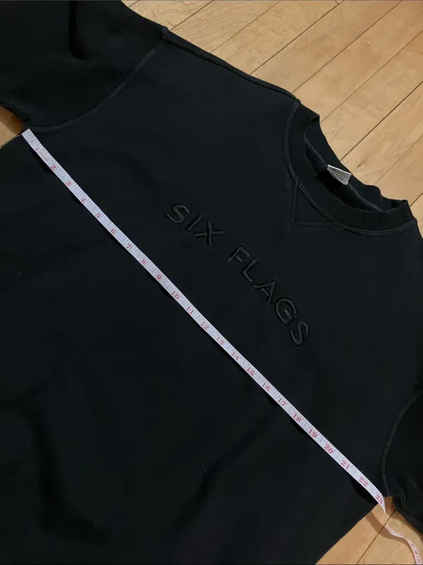 Vintage Six Flags 1996 Black Waffle Crewmeck Sweatshirt Size Large - Image 8