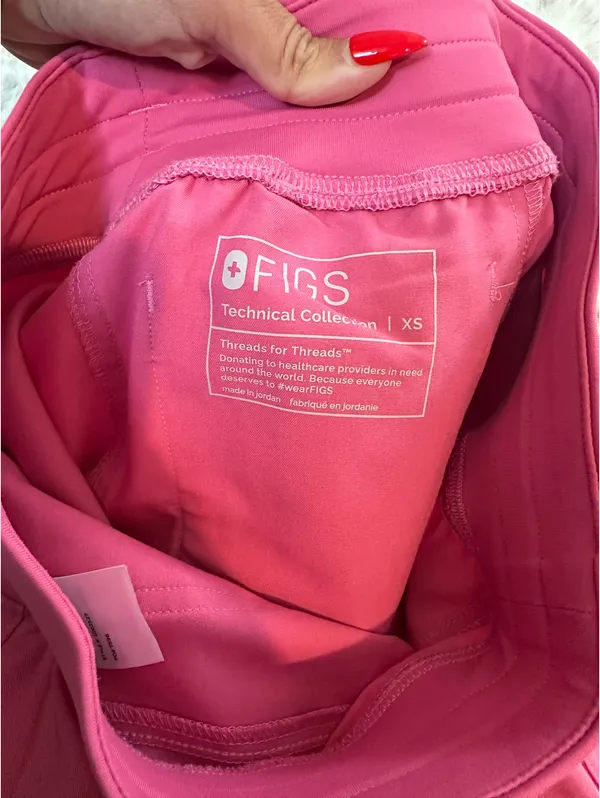 FIGS F*ing Pink Scrub Set - Image 6