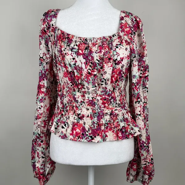 ASTR The Label Floral Smocked Long Sleeve Peplum Blouse Elastic Waist Size M - Image 2