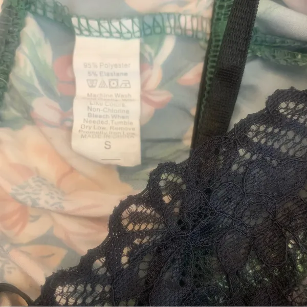 Women's S Dark Floral Nightgown‎ Top Black Lace Trim Cami Y2K Feminine Babydoll - Image 7